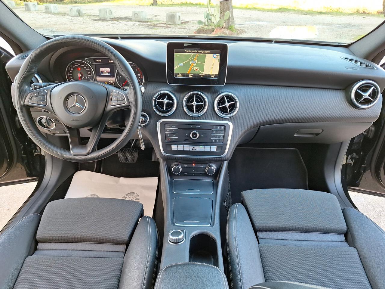 Mercedes-benz A 180 d Automatic Executive 2016