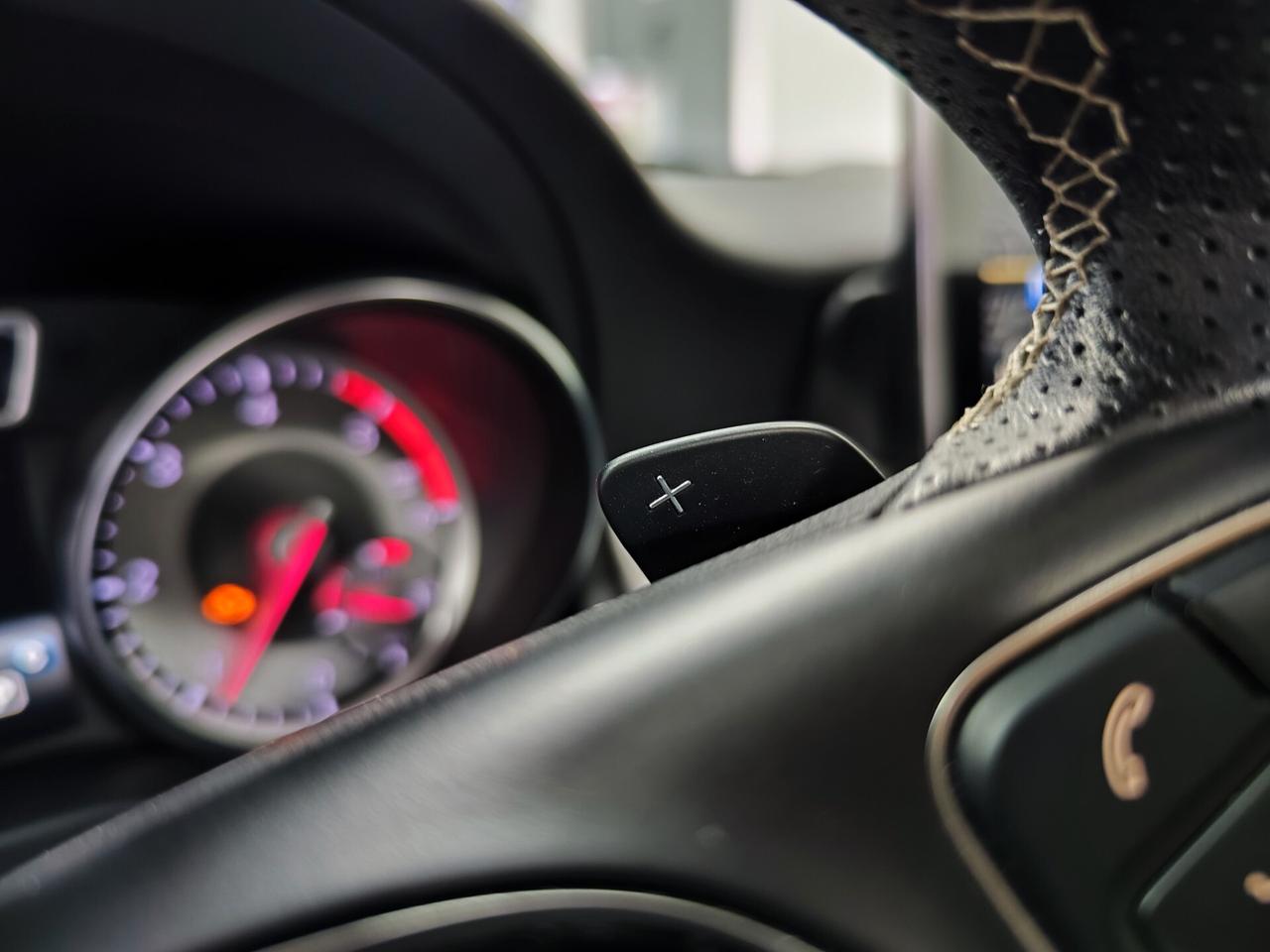 Mercedes-benz GLA 180 d Automatic Sport Tetto