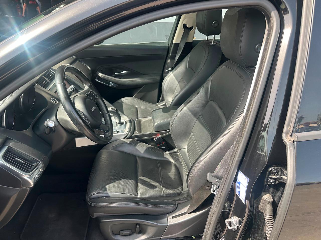 Jaguar E-Pace 2.0D 180 CV AWD S
