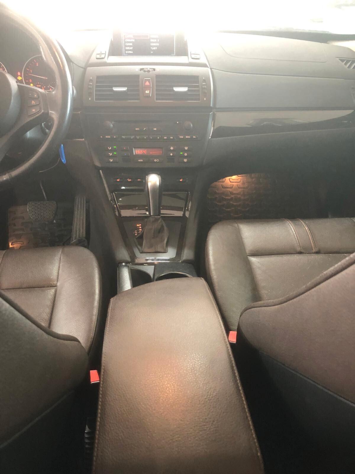 Bmw X3 3.0d cat Futura