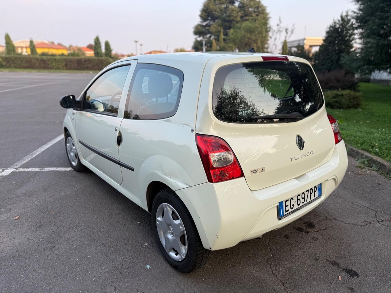 Renault Twingo 1.2 16V LEV Miss Sixty