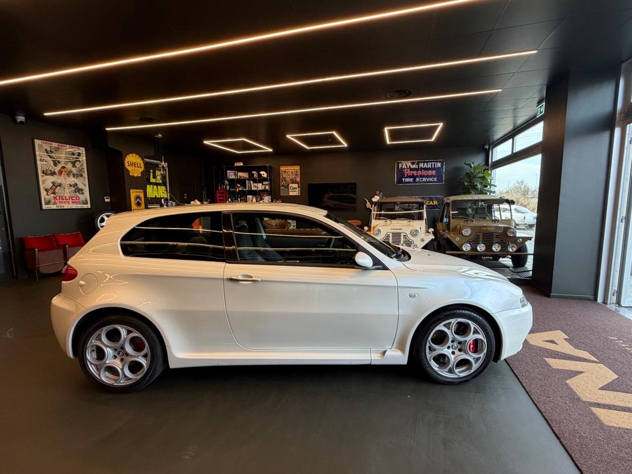 Alfa Romeo 147 3.2i V6 24V cat Selespeed 3 porte GTA