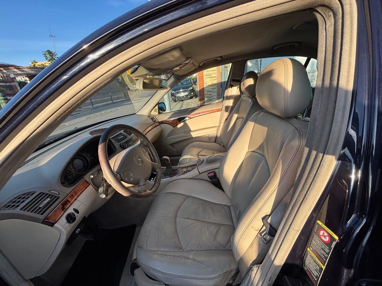 Mercedes-benz E 220 200 CDI cat Classic