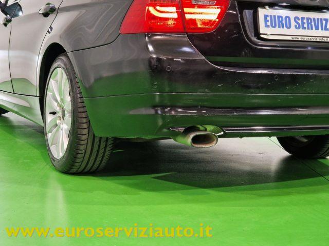 BMW 320 d cat xDrive Touring Futura