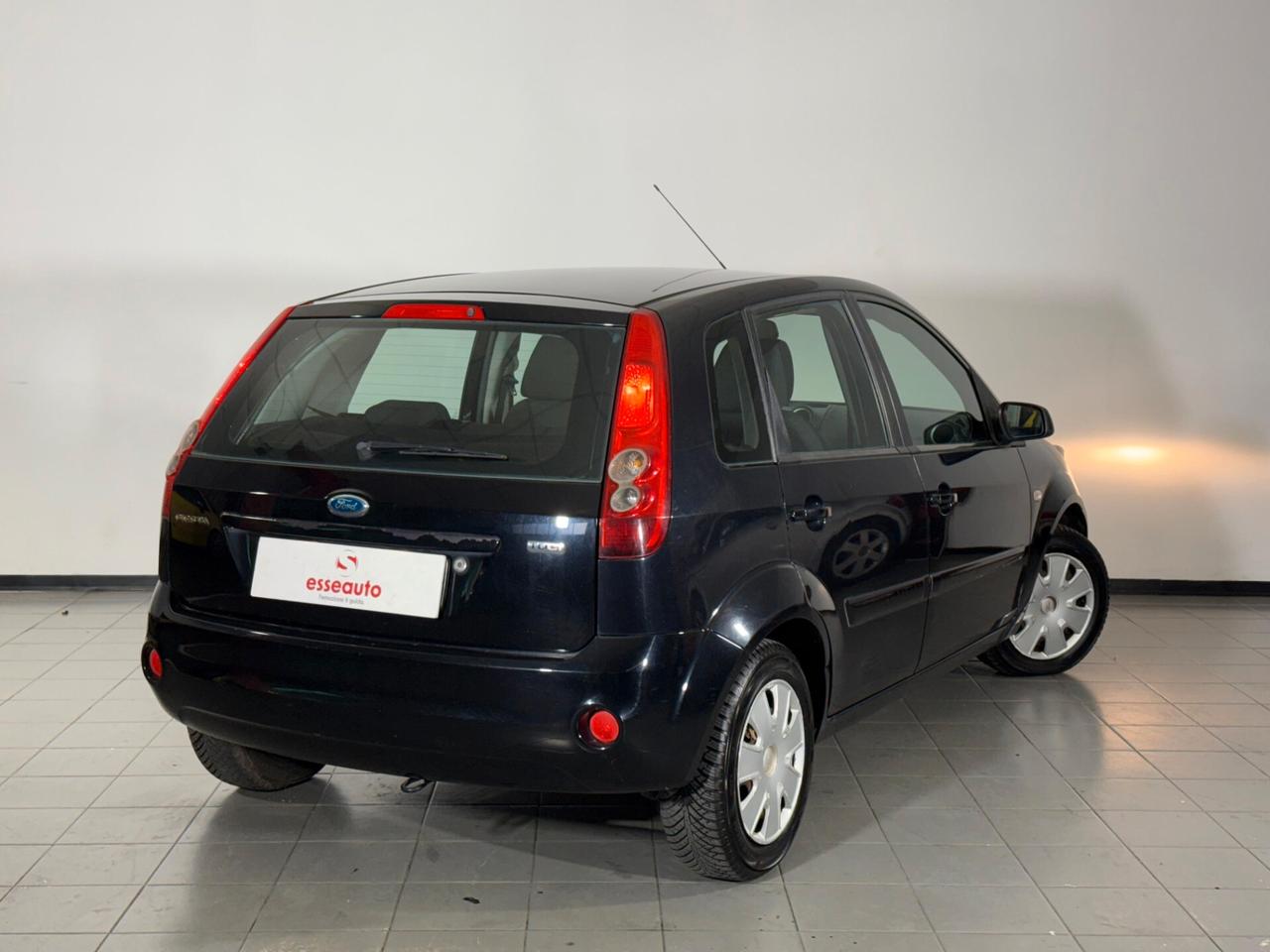 Ford Fiesta 1.4 TDCi 5p. Ghia