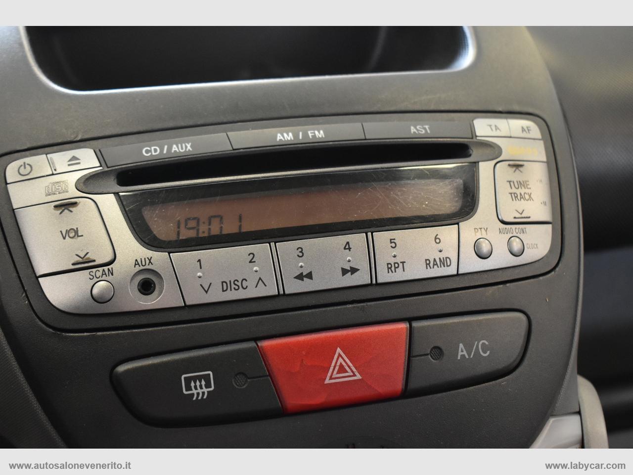 TOYOTA Aygo 1.0 VVT-i 5p. Sol