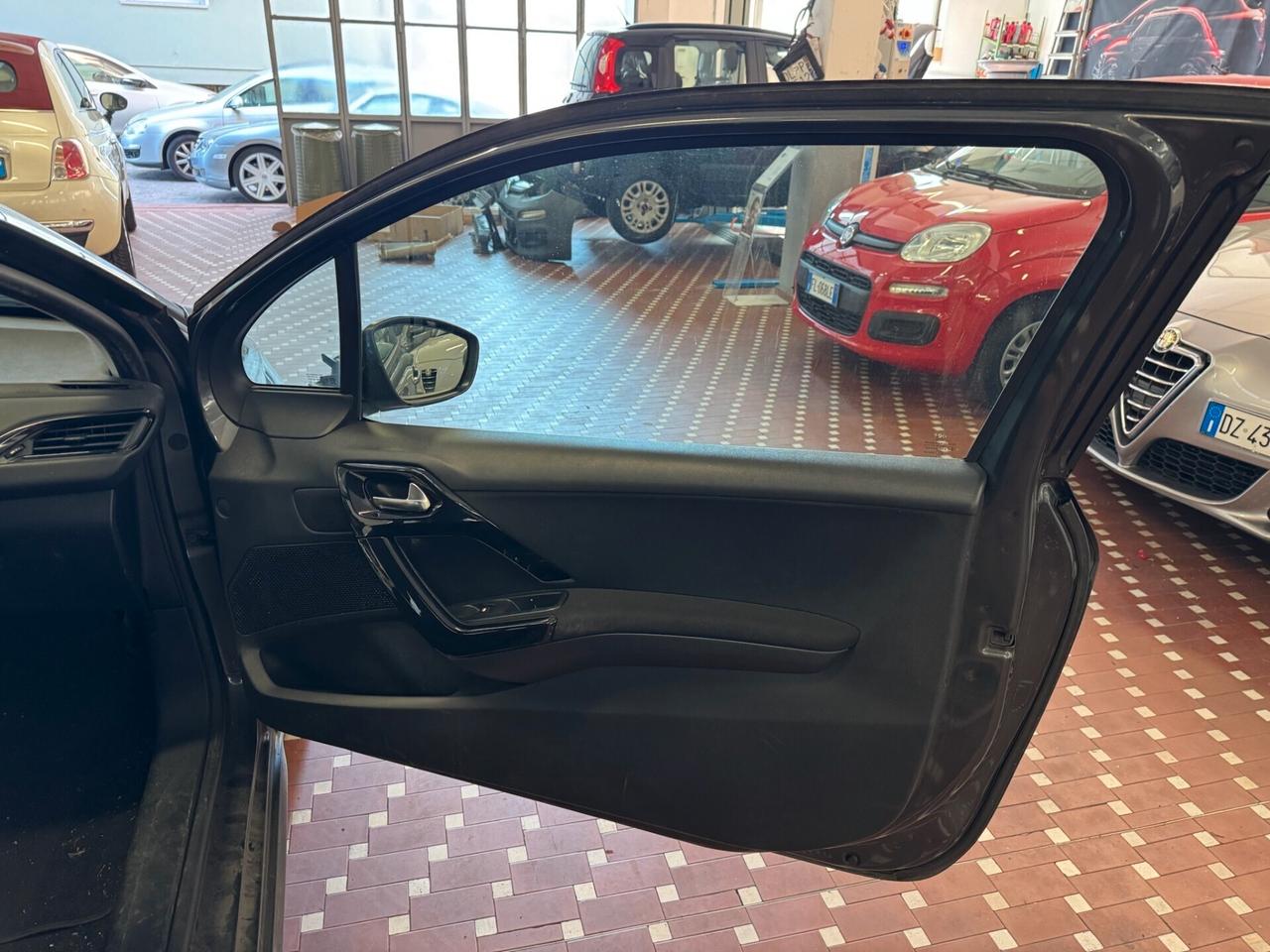 Peugeot 208 1.2 VTi 82 CV 3 porte Allure - CARROZZERIA DA RIVEDERE