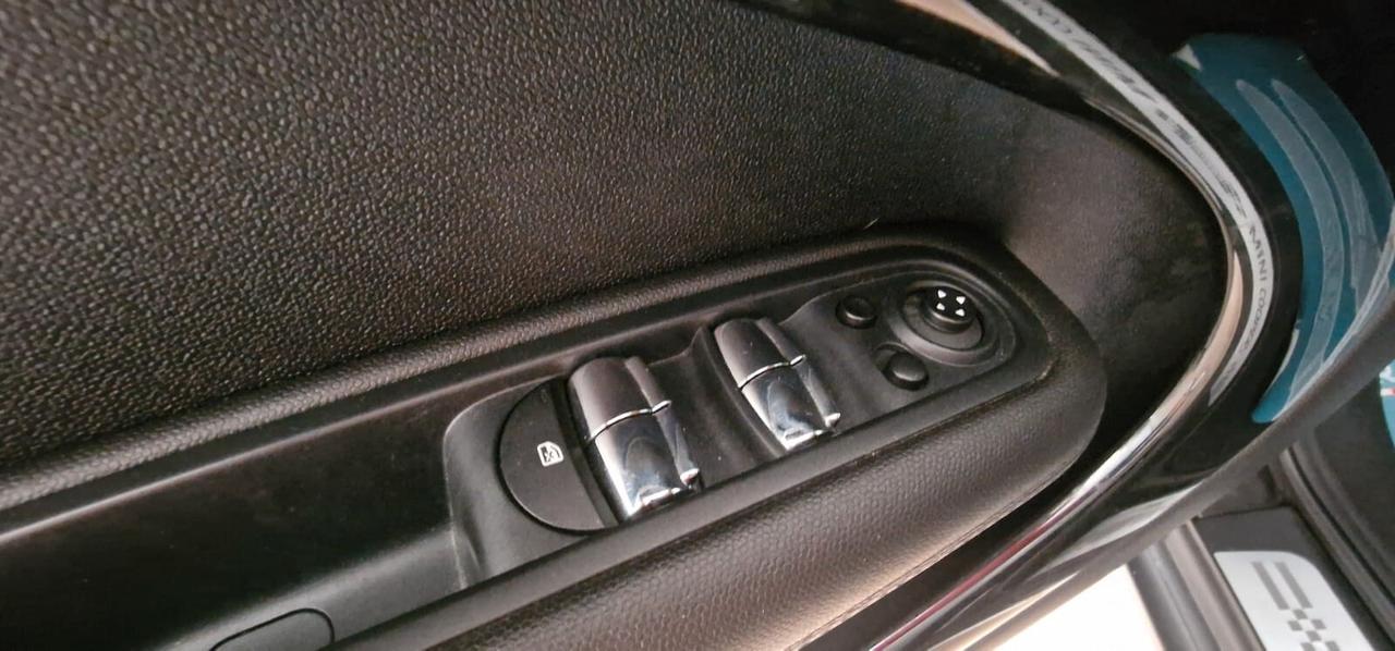 Mini Cooper SD Countryman 2.0 ALL4