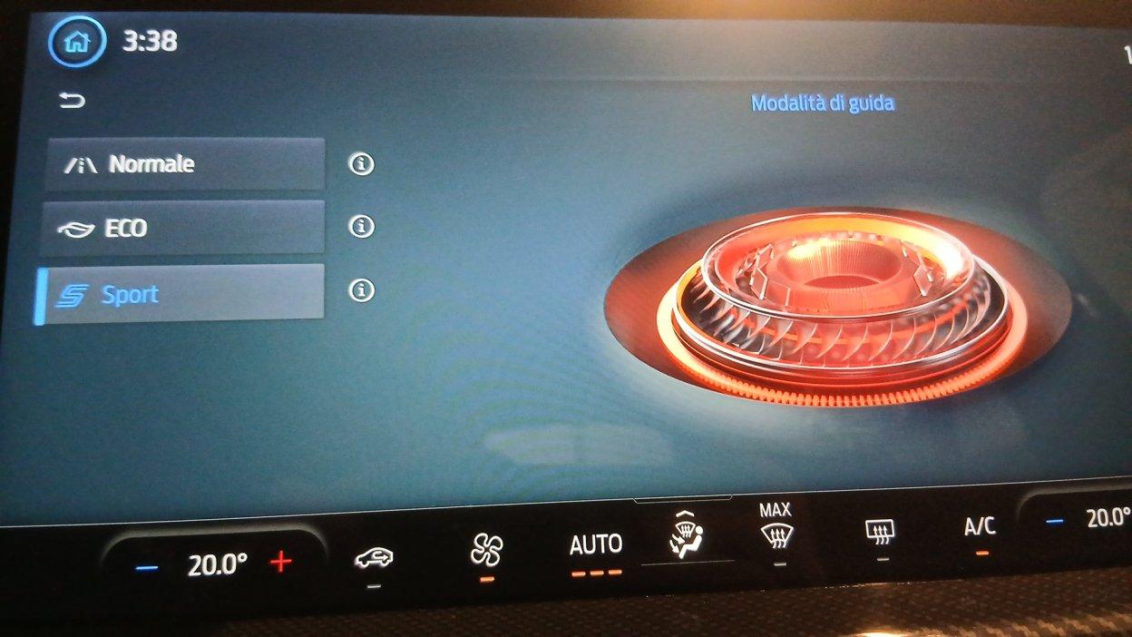 FORD Focus 4ª serie - Focus 1.5 EcoBlue 115 CV automatico 5p. ST-Line