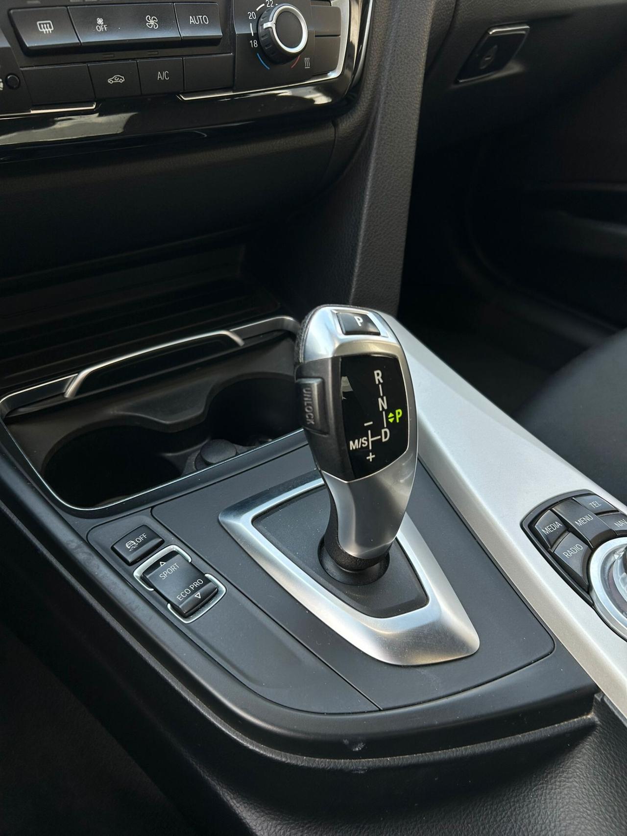 Bmw 318 318d F30 auto