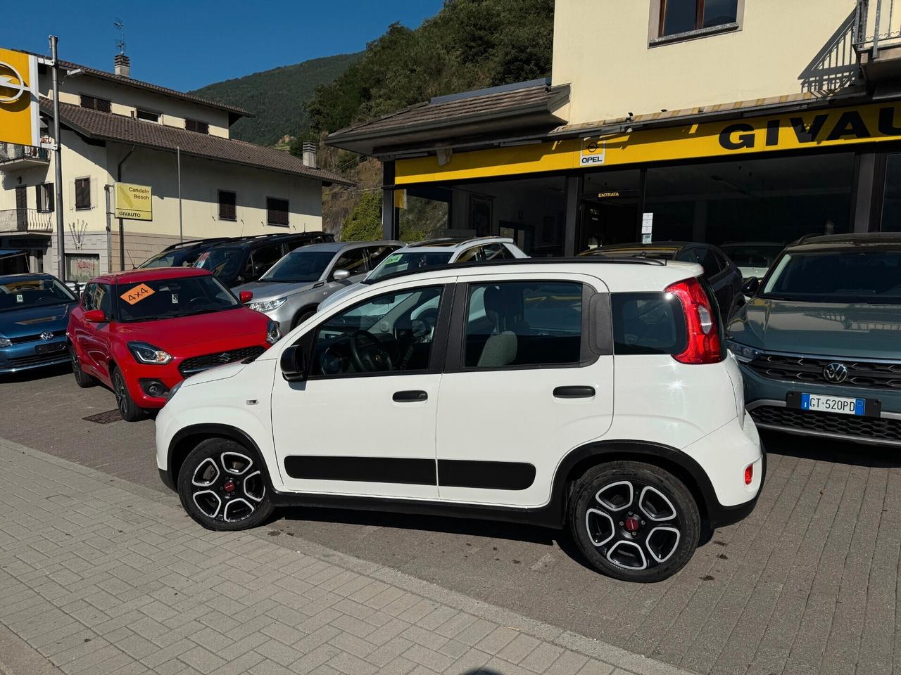 FIAT PANDA 1.0cc 69CV BENZINA NEOPATENTATI