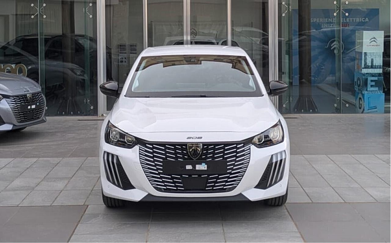 NEW Peugeot 208 EDITION NUOVO MOTORE TURBO A CATENA NO CINGHIA !!