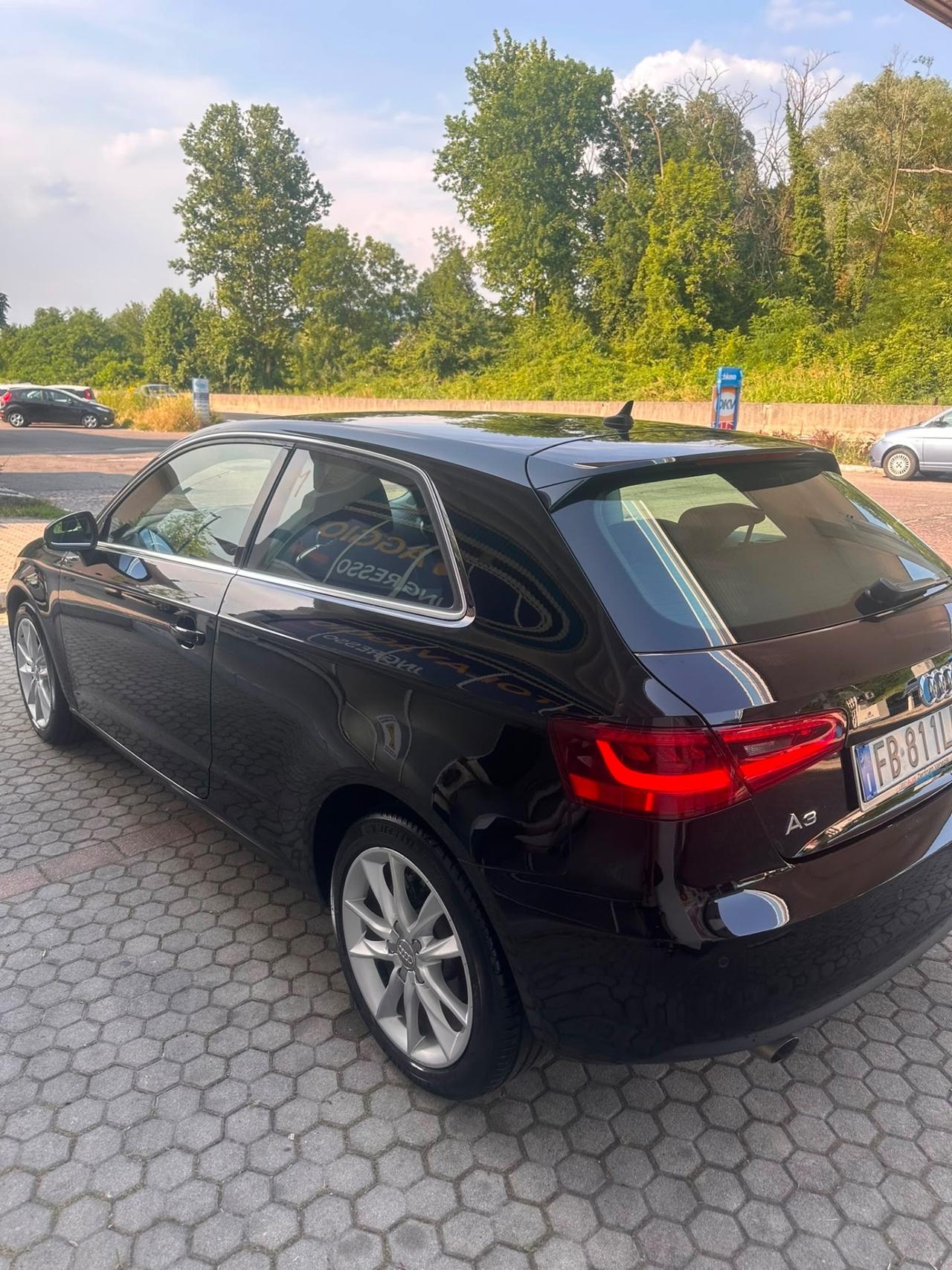 Audi A3 SPB 1.6 TDI clean diesel S tronic Ambiente