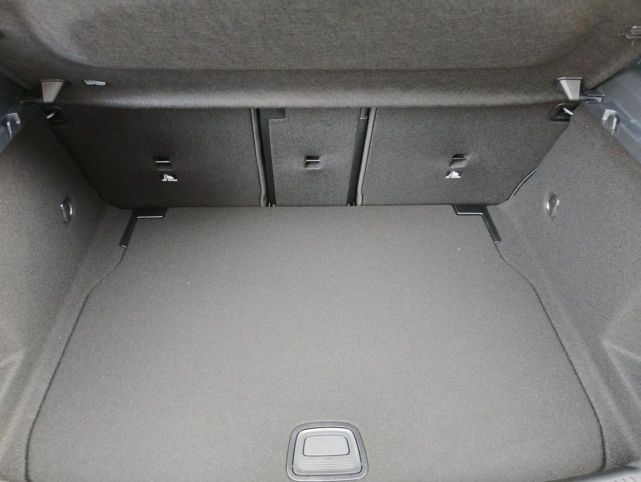 Mercedes-benz A 180 d Automatic AMG Line Premium