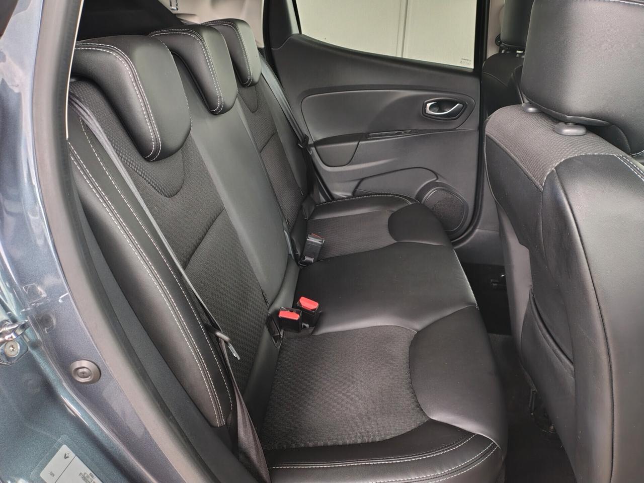 Renault Clio TCe 12V 90 CV 5 porte Moschino Life