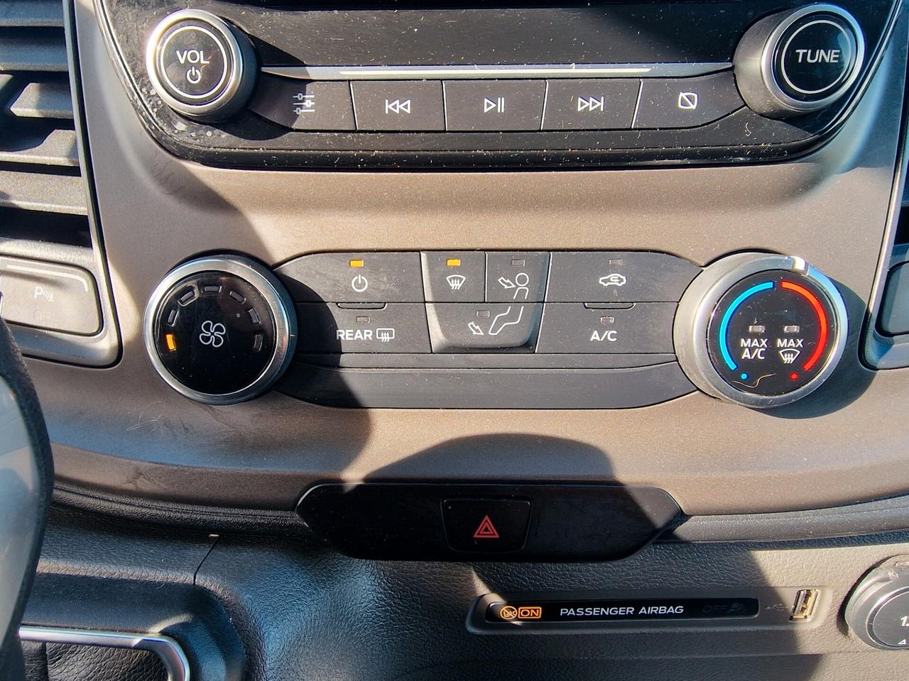 Ford Transit Custom 320 2.0 TDCi 130 aut. PL Combi Trend 9 POSTI