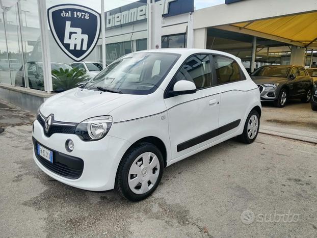 RENAULT Twingo SCe Lovely