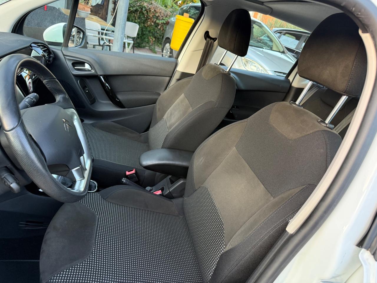 Citroen C3 PureTech 82 Exclusive Km Certf.
