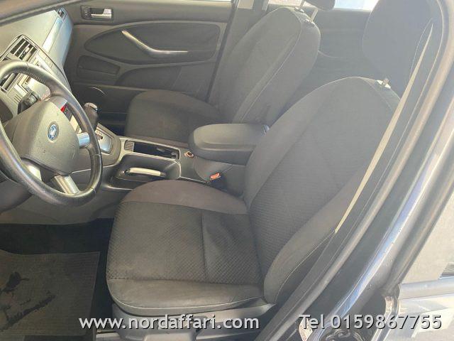 FORD C-Max 2.0 TDCi 136 CV aut. Titanium DPF