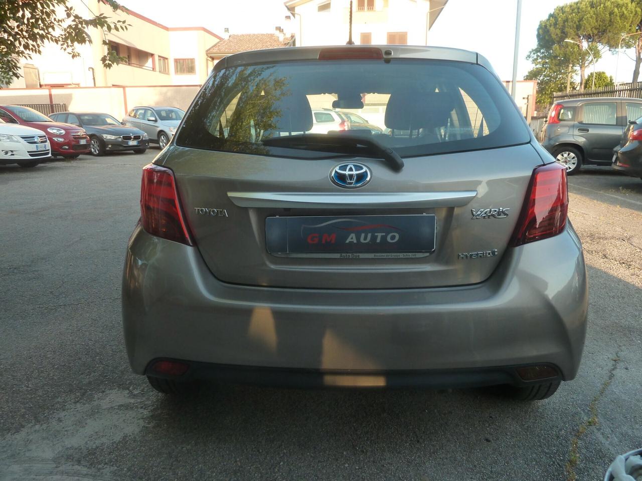 Toyota Yaris 1.5 Hybrid 5 p. Cambio Automatico