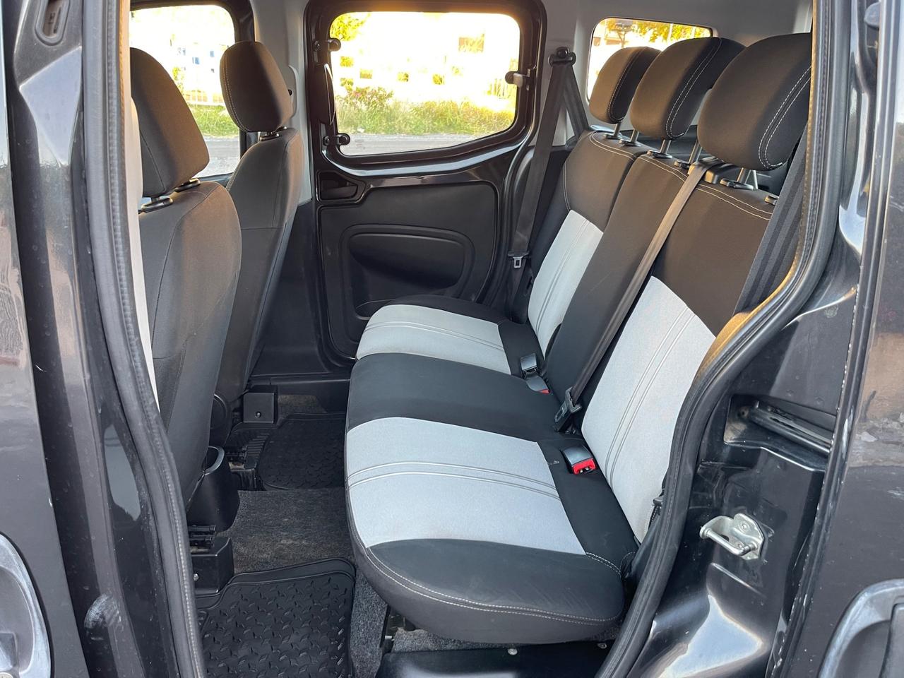 Fiat Qubo 1.3 MJT 95 CV AUTOVETTURA