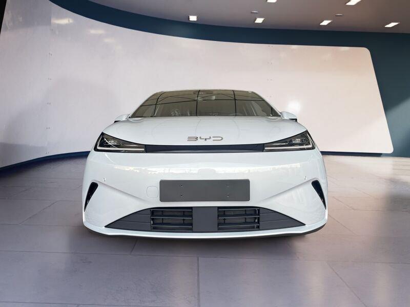 BYD Dolphin G DM-i