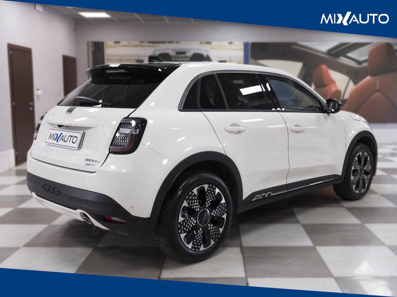 Fiat 600 1.2 Hybrid La Prima 110CV Auto