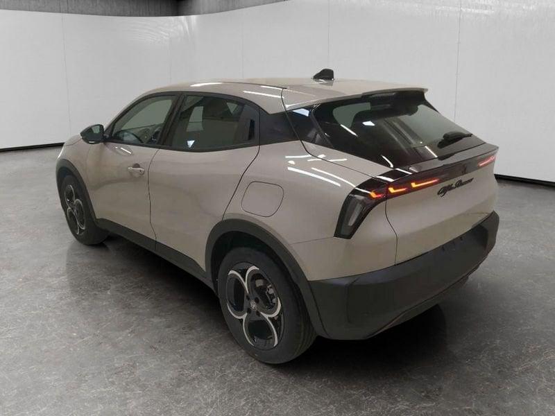 Alfa Romeo Junior 1.2 ibrida 145cv edct6