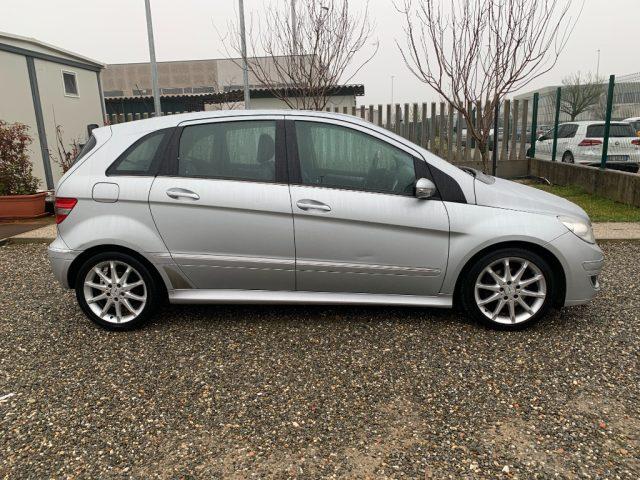 MERCEDES-BENZ B 180 CDI Sport