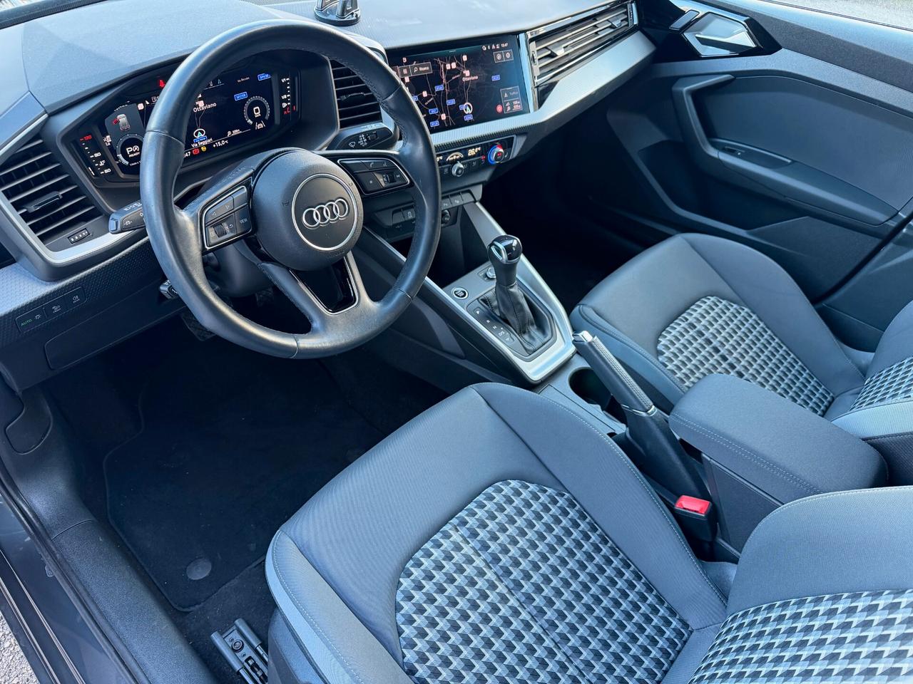 Audi A1 SPB 25 TFSI S tronic Admired LED NAV 2022