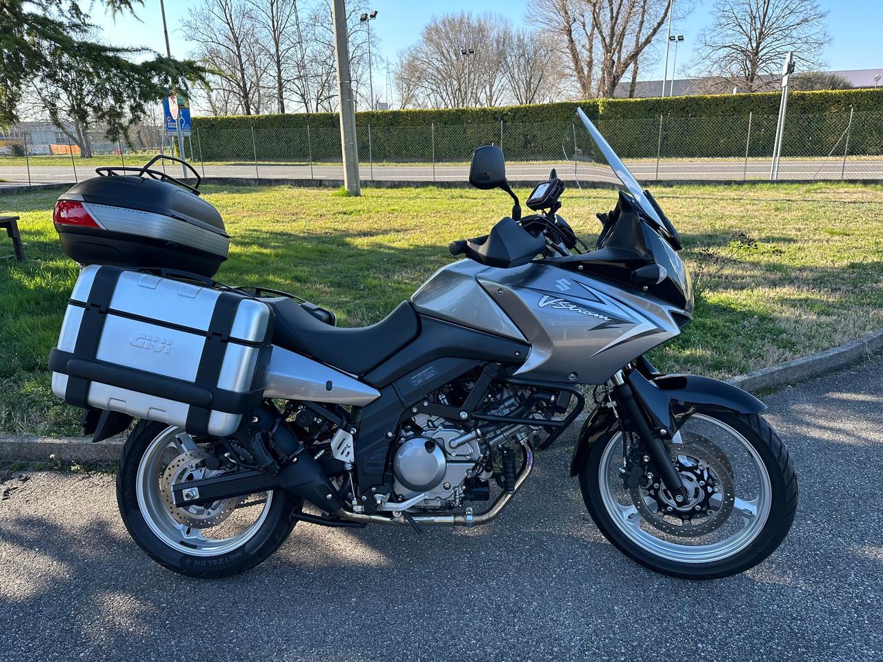 Suzuki V Strom DL 650