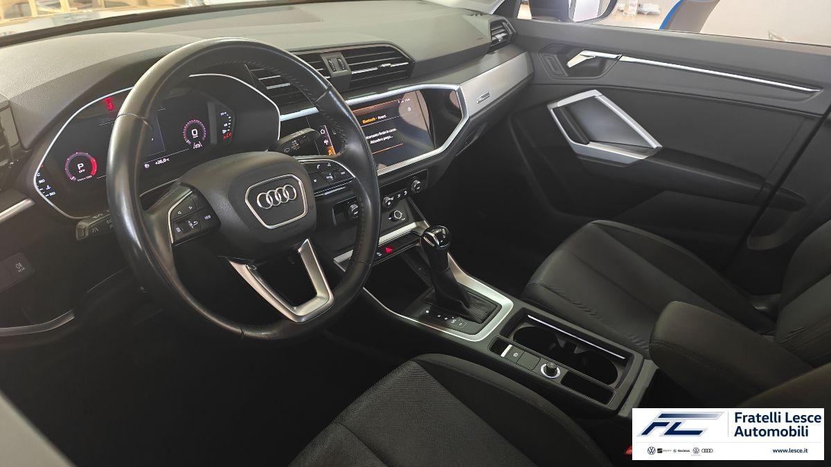 AUDI - Q3 35 2.0 tdi Business s-tronic