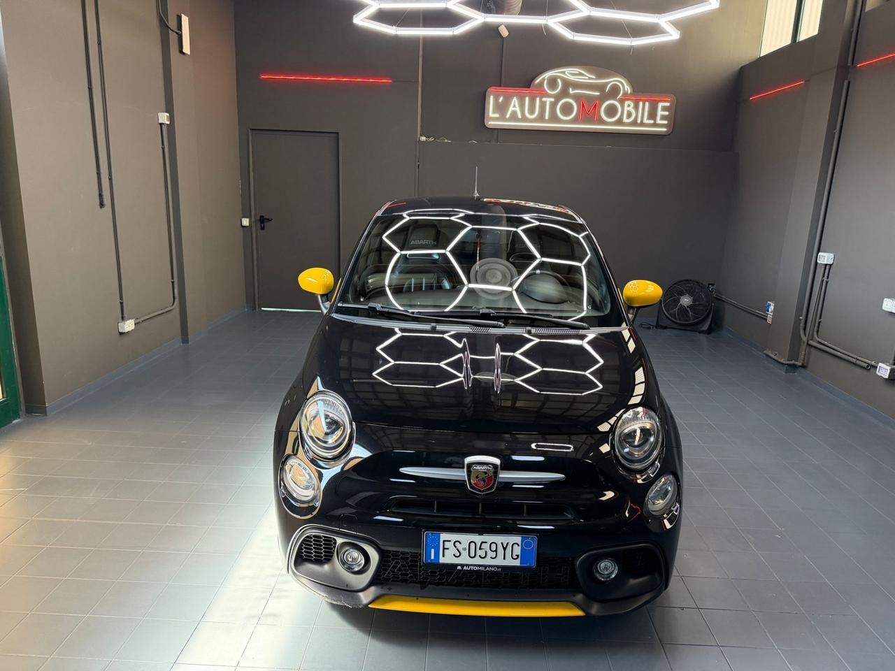 Abarth 595 1.4 Turbo T-Jet 160 CV Pista