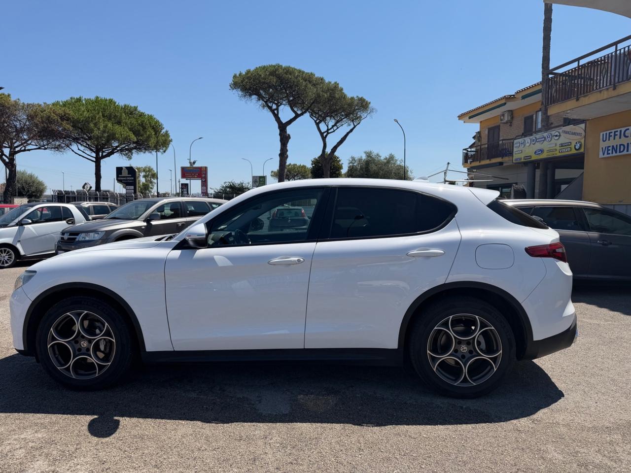 Alfa Romeo Stelvio 2.2 Turbodiesel 210 CV AT8 Q4 Business