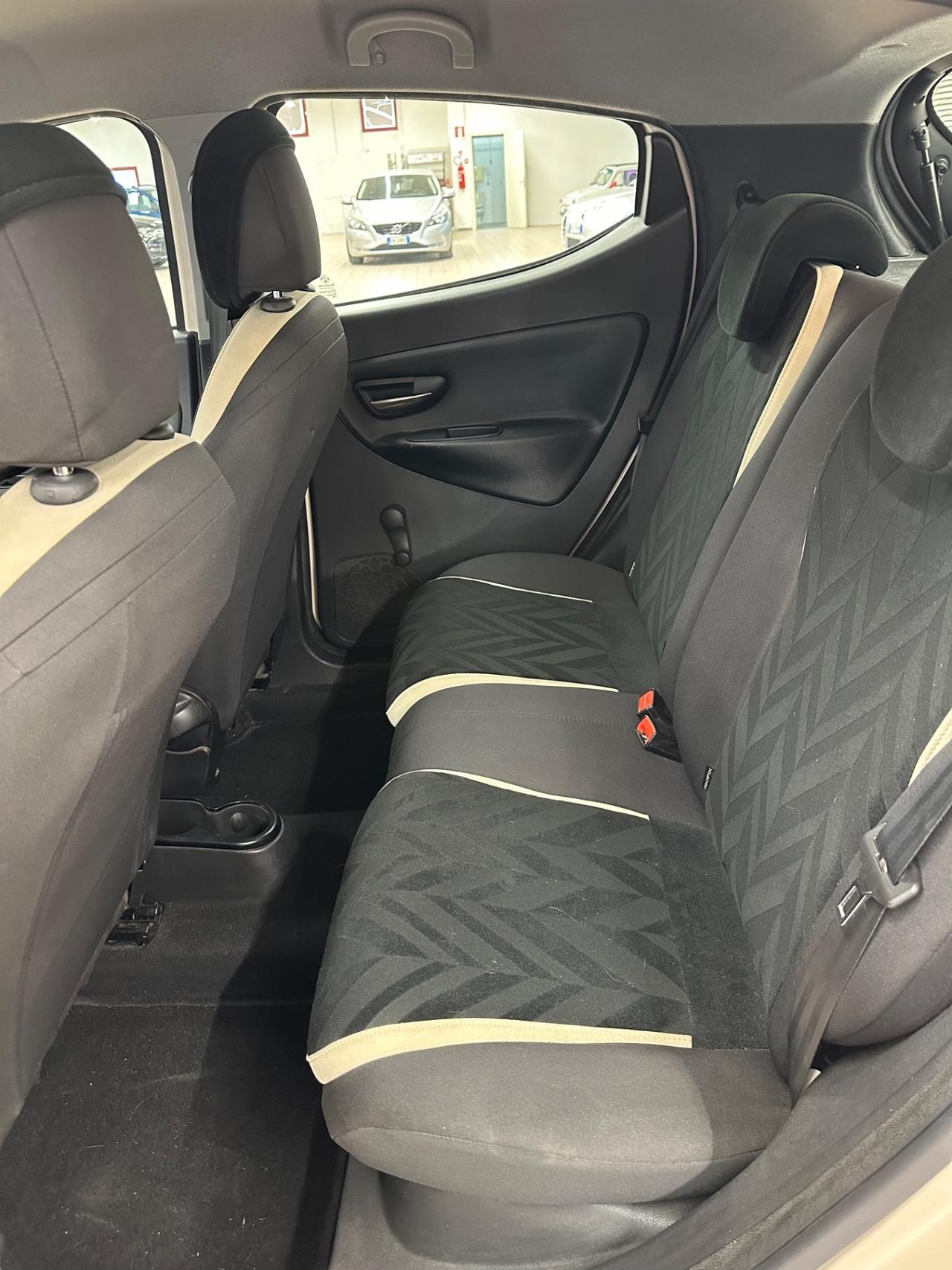 Lancia Ypsilon 1.3 MJT 16V 95 CV 5 porte S&S Gold