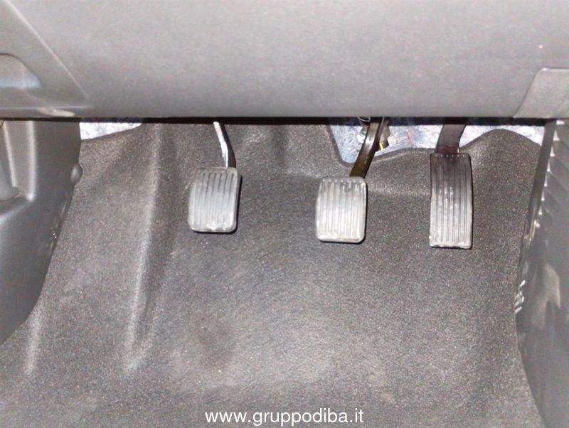 Hyundai i10 1.0 T-GDI MPI DOHC Petrol 5-speed M/T PE MY25 5P 1.0 GPL MT CONNECTLINE GPL