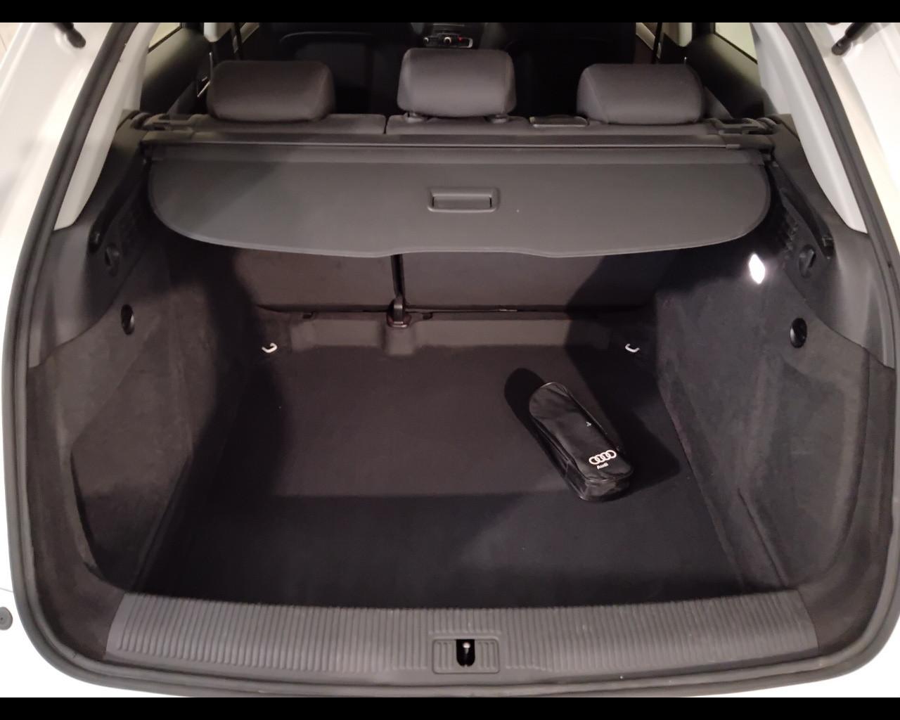 AUDI Q3 I 2015 - Q3 2.0 tdi Business 120cv s-tronic