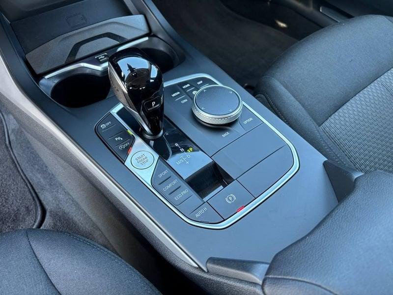 BMW Serie 1 NEOP. COCKPIT - VOLANTE M - 1.5 Benzina 136cv