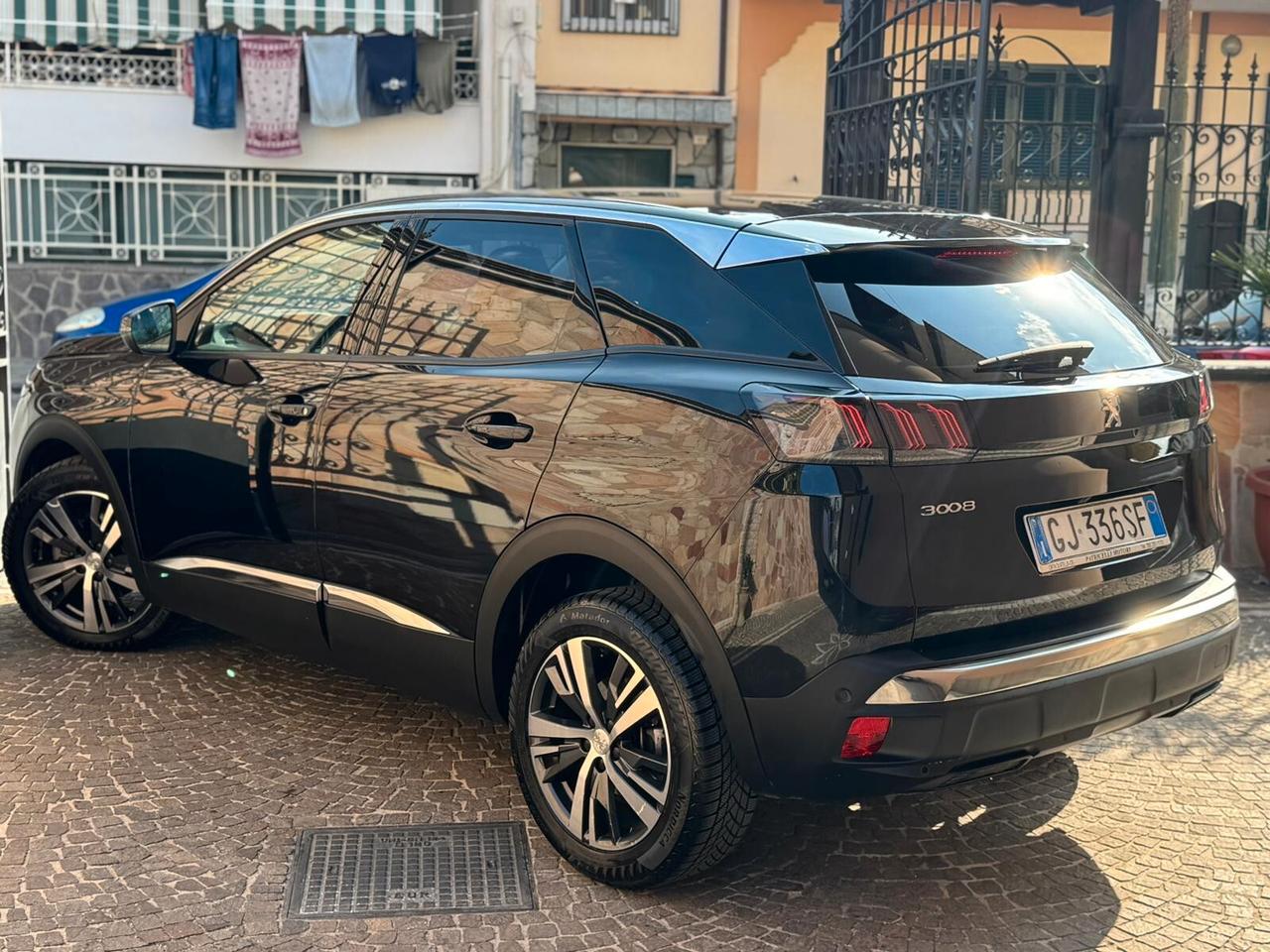 Peugeot 3008 BlueHDi 130 S&S EAT8 Allure