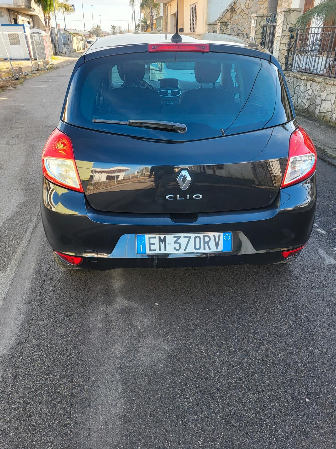 Renault Clio 1.2 16V 5 porte Dynamique