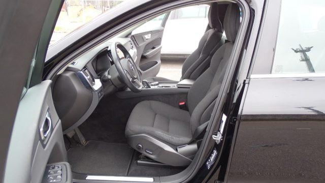 VOLVO XC60 B4 (d) AWD Geartronic Plus, Automatica, Garanzia..