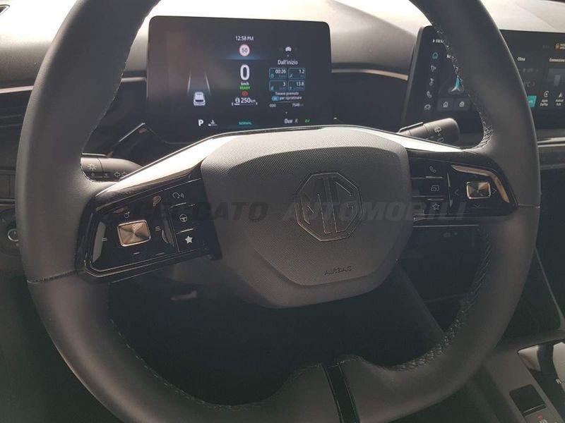 MG MG3 MG3 1.5 hybrid+ Luxury auto