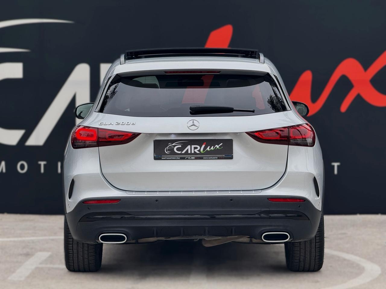 Mercedes-Benz GLA 200 d Premium AMG TETTO