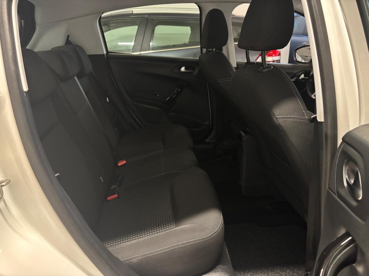 Peugeot 208 1.6 HDI OK NEOPATENTATI