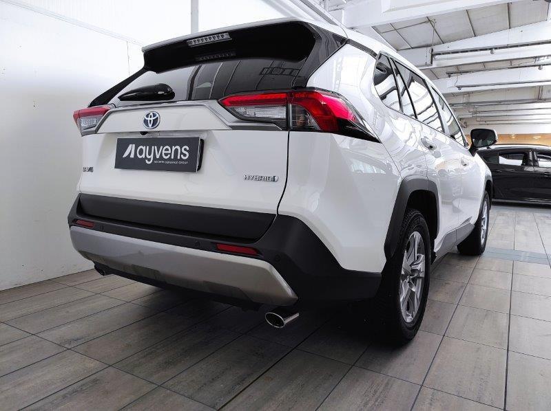 TOYOTA RAV4 5ª serie - RAV4 2.5 HV (218CV) E-CVT 2WD Active