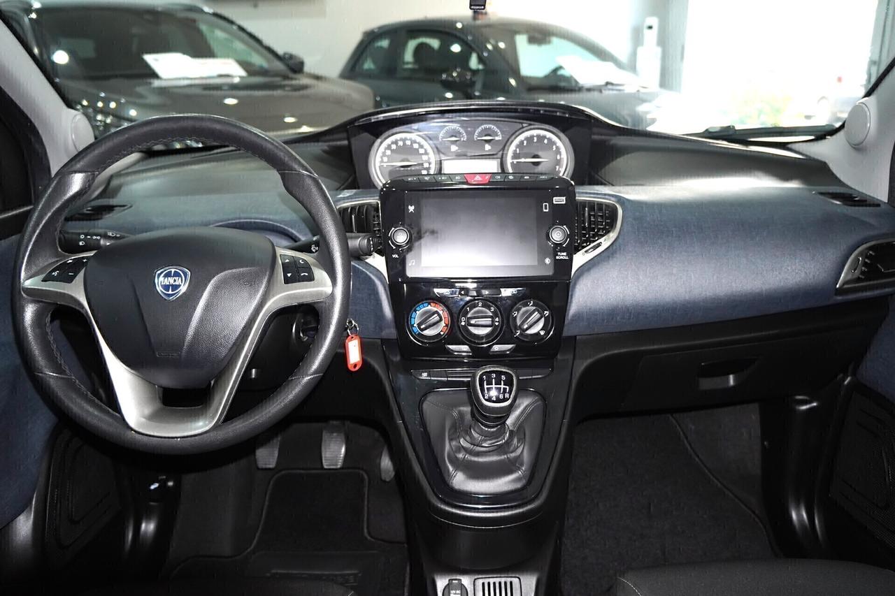 Lancia Ypsilon 1.0 HYBRID 70cv GOLD - 5° POSTO