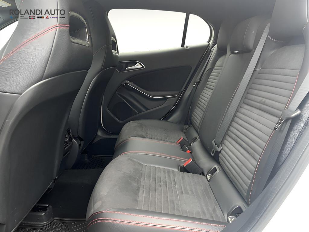 Mercedes GLA 200 200 D Sport 7G-DCT