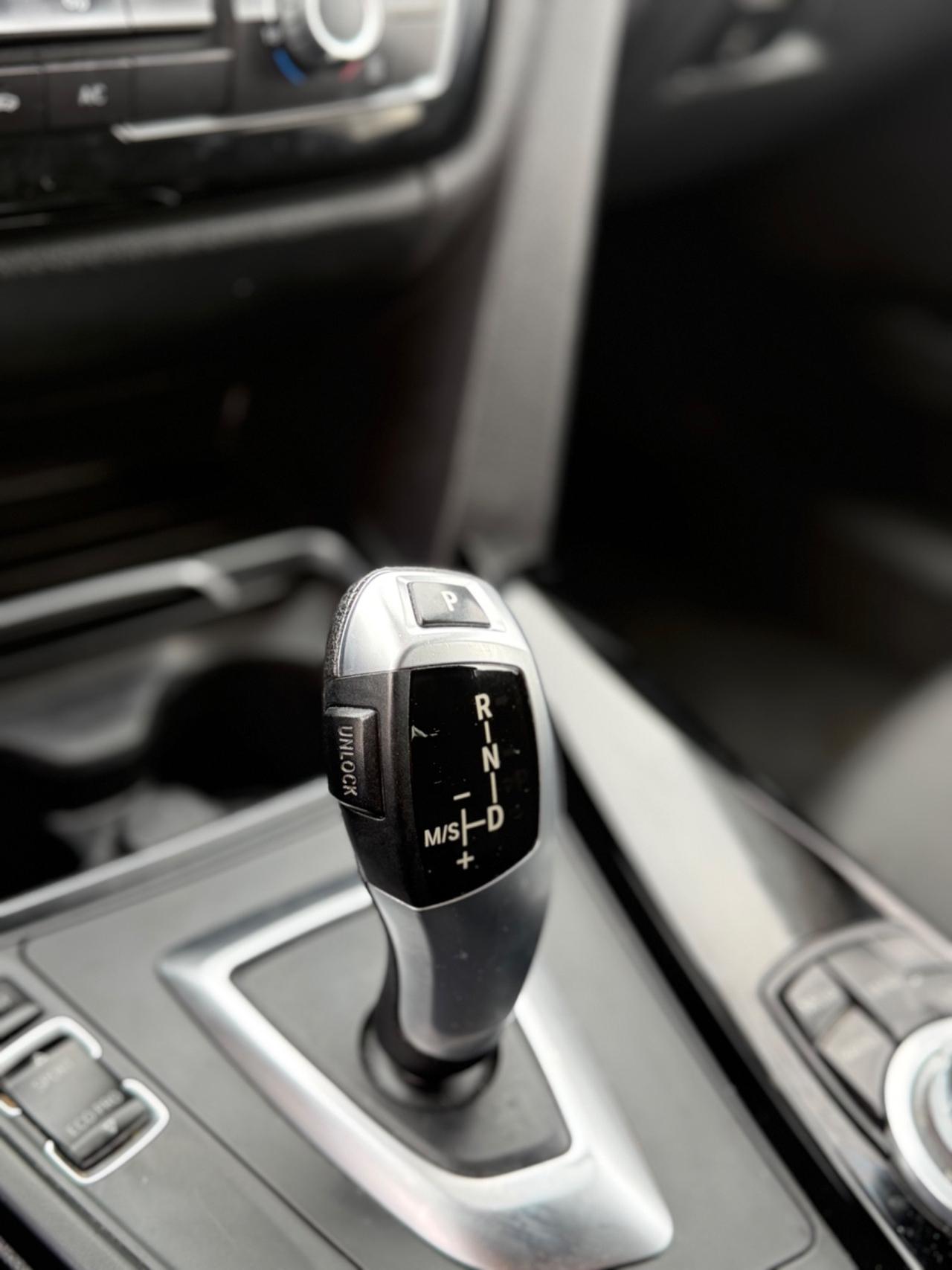 Bmw 320 320d Touring Luxury
