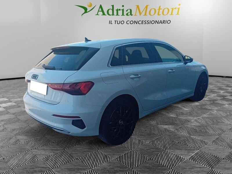 Audi A3 Sportback 40 TFSI e S tronic Business Advanced