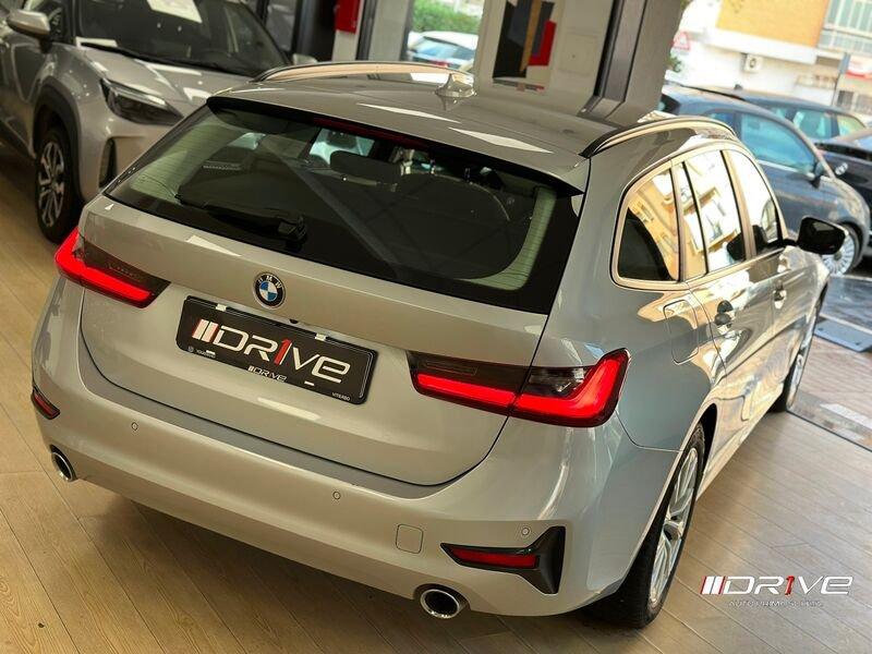 BMW Serie 3 320d xDrive Touring Business Advantage